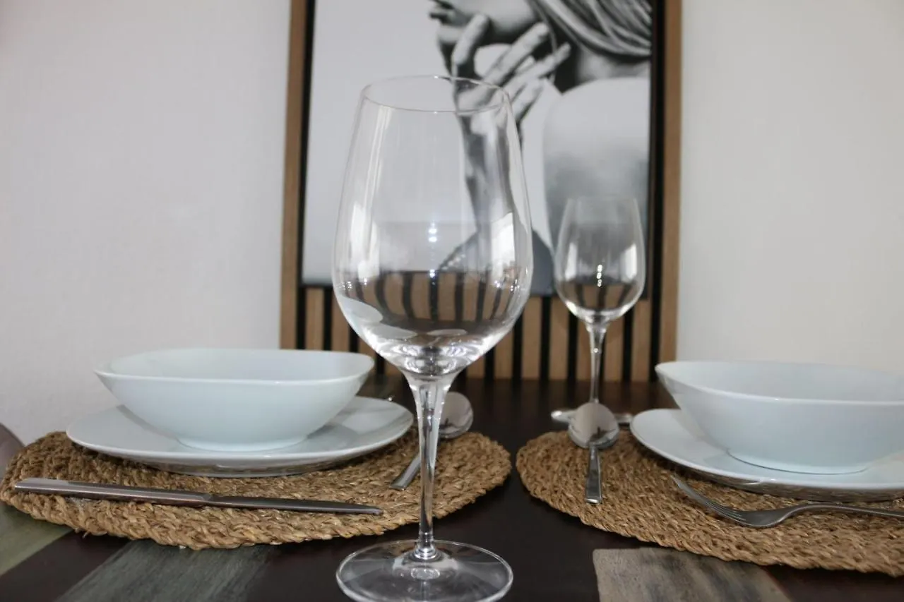 Apartamento Sky Inn - Messe Contactless Check In Hanóver Alemania